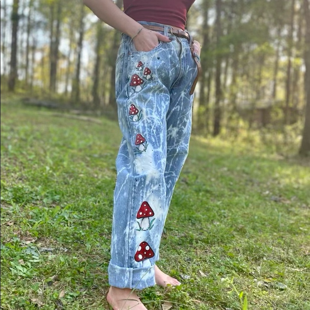 Distressed Levi’s 550 Hand-Painted Mushrooms